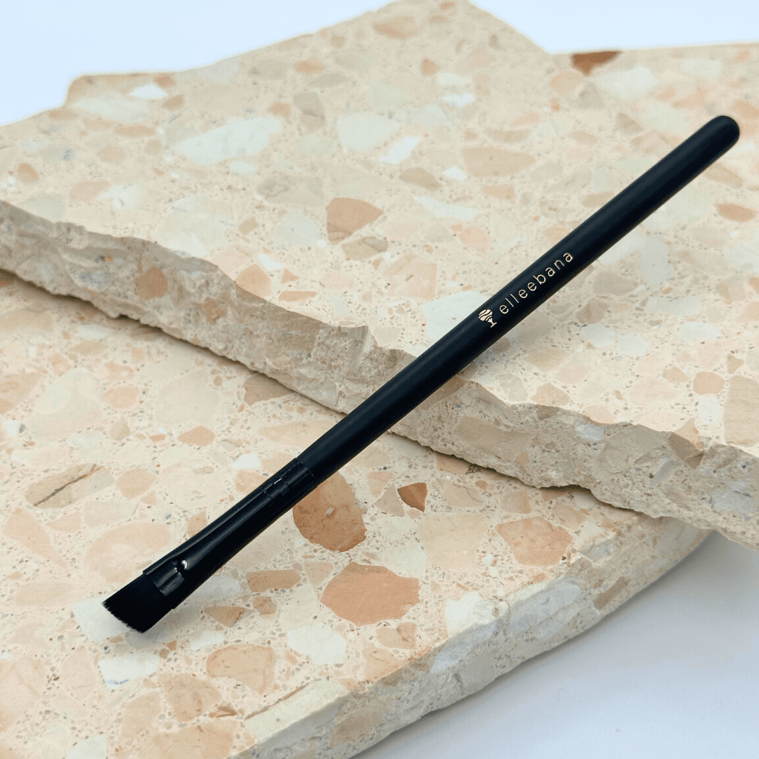 ElleeBrush - Angle | Allure Professional Products